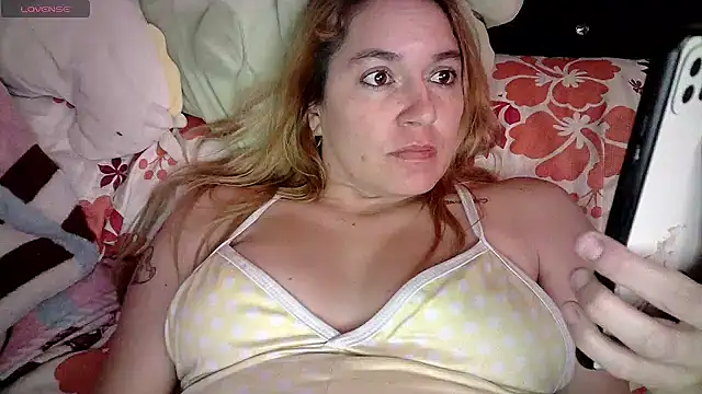 Izury Blondee online show from 02/11/25, 04:22