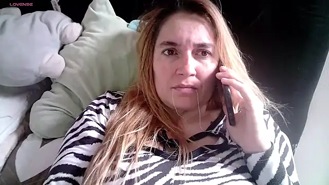 Izury Blondee online show from 02/28/25, 05:04