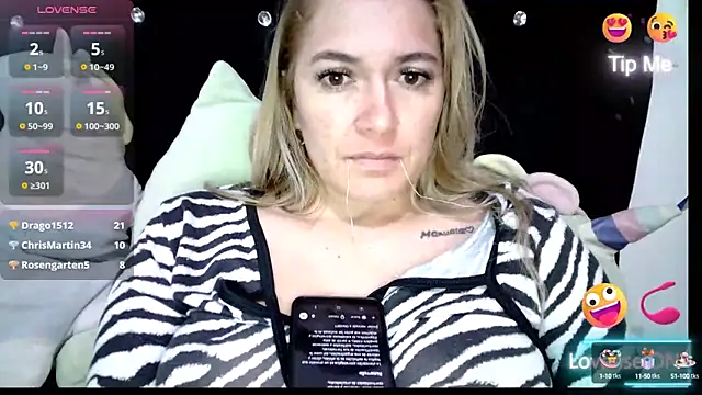 Izury Blondee online show from 03/13/25, 02:49