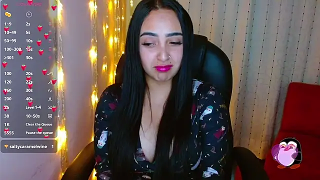 Snapshot of AmberGoddess_ chatting on 01/17/25, 05:11 AmberGoddess online show from 01/17/25, 05:11