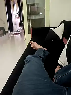 HeftyTheory7 online show from 11/06/25, 09:21