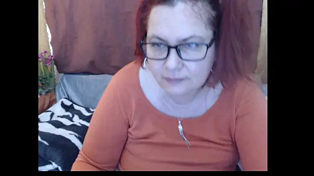 Snapshot of PlayfullMature chatting on 05/18/26, 09:48 PlayfullMature online show from 05/18/26, 09:48