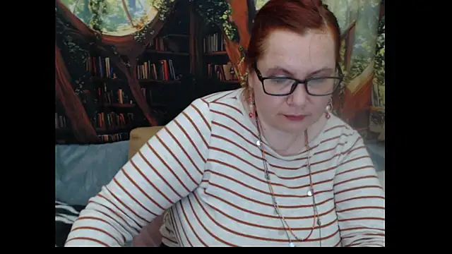 Snapshot of PlayfullMature chatting on 05/22/26, 10:48 PlayfullMature online show from 05/22/26, 10:48