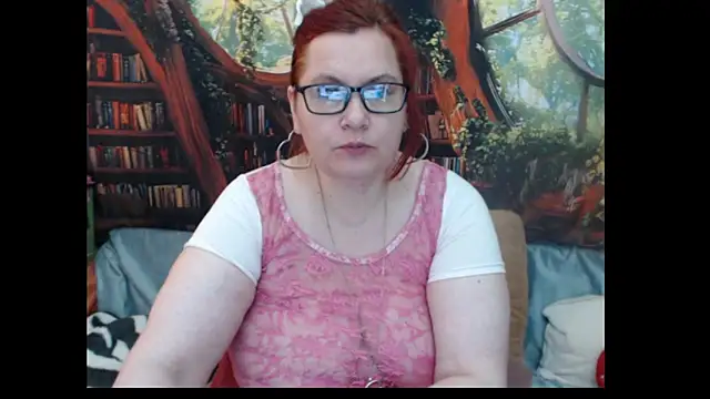 Snapshot of PlayfullMature chatting on 05/28/26, 12:13 PlayfullMature online show from 05/28/26, 12:13