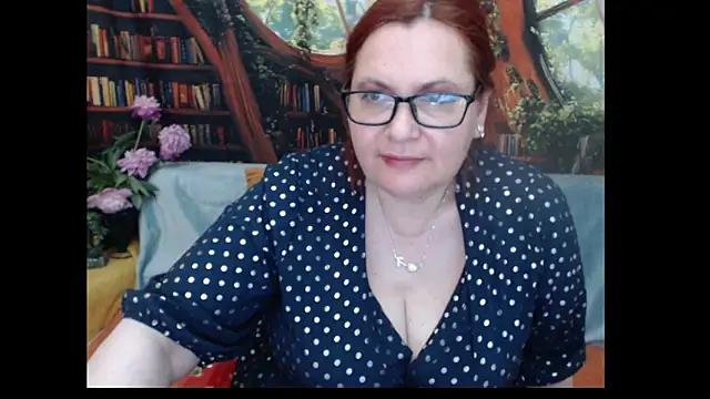 Snapshot of PlayfullMature chatting on 06/10/26, 06:40 PlayfullMature online show from 06/10/26, 06:40