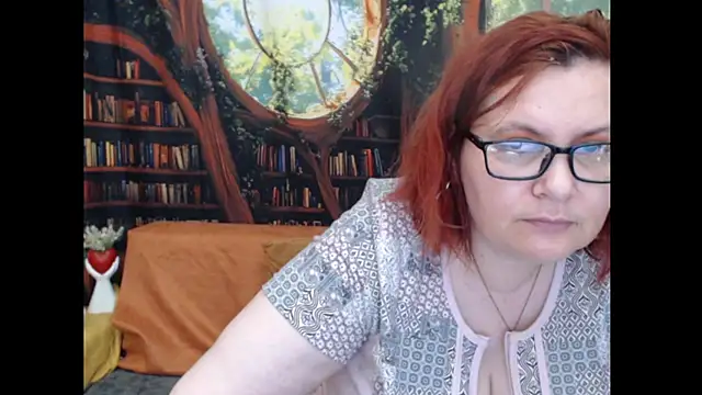 Snapshot of PlayfullMature chatting on 07/17/26, 06:13 PlayfullMature online show from 07/17/26, 06:13