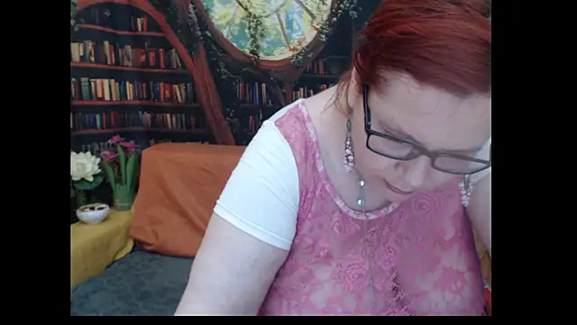 Snapshot of PlayfullMature chatting on 08/02/26, 03:38 PlayfullMature online show from 08/02/26, 03:38