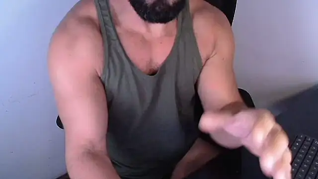 TopDaddy23 online show from 06/25/26, 05:17