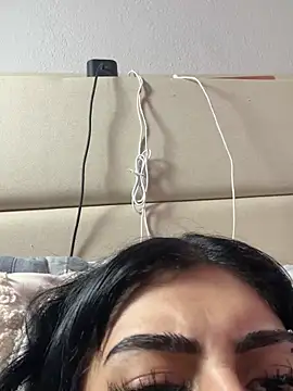 ThickerThanYoBitch online show from 09/20/25, 01:34