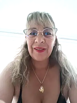 Snapshot of biancchi chatting on 01/02/25, 02:02 biancchi online show from 01/02/25, 02:02