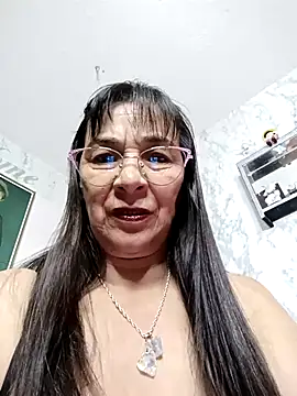 Snapshot of biancchi chatting on 02/07/26, 04:11 biancchi online show from 02/07/26, 04:11