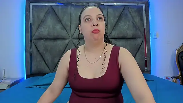 Snapshot of Danielaandximena chatting on 01/22/25, 02:59 Danielaandximena online show from 01/22/25, 02:59