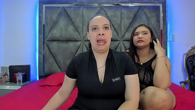 Snapshot of Danielaandximena chatting on 03/01/25, 02:26 Danielaandximena online show from 03/01/25, 02:26