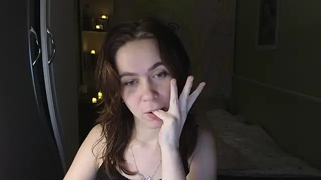 Riley Roo online show from 12/03/25, 05:11