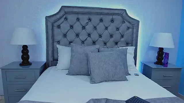 VictoriaHiills online show from 09/25/25, 07:28