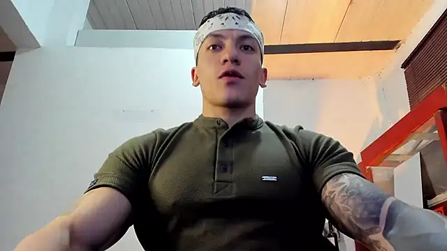 aquiles 51 online show from 11/05/25, 07:58