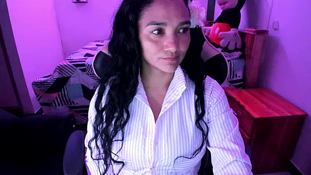 rayza mature 154 online show from 05/06/26, 11:21
