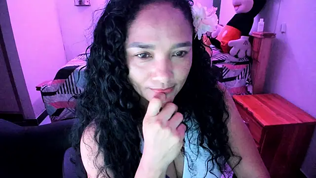 rayza mature 154 online show from 05/09/26, 02:55