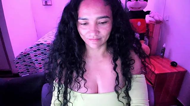 rayza mature 154 online show from 06/06/26, 04:44