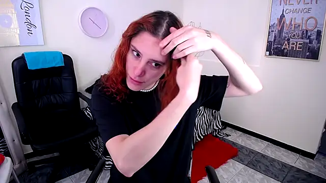 IsaBaileys  online show from 03/15/25, 12:45