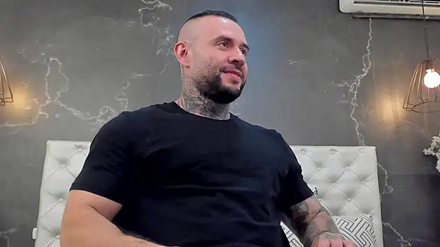 BruceDallas online show from 01/02/25, 10:22