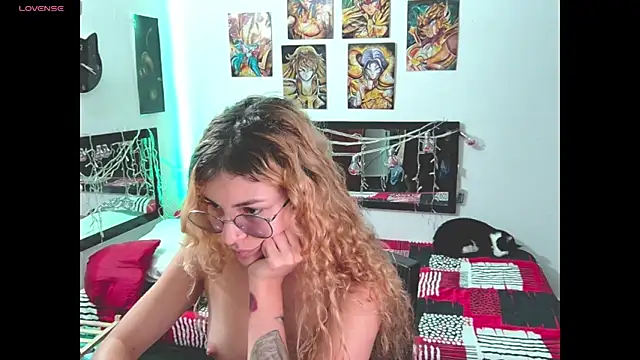 Snapshot of galatea_tantric chatting on 09/15/25, 03:28 galatea tantric online show from 09/15/25, 03:28