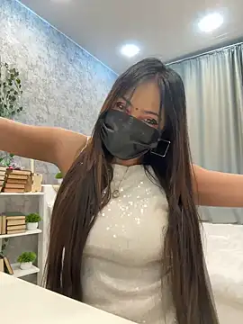 Snapshot of Monalisadon018 chatting on 12/13/24, 05:49 Monalisadon018 online show from 12/13/24, 05:49