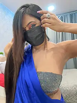 Snapshot of Monalisadon018 chatting on 12/22/24, 04:17 Monalisadon018 online show from 12/22/24, 04:17