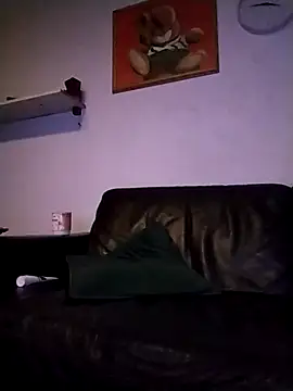 Knuffelstaaf123 online show from 12/01/25, 04:01