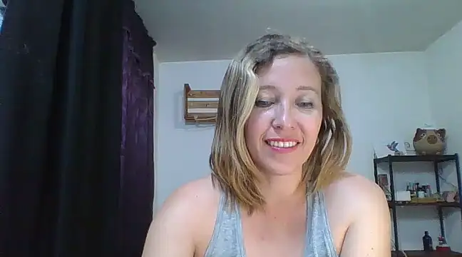 charlott ponce online show from 02/11/25, 03:40