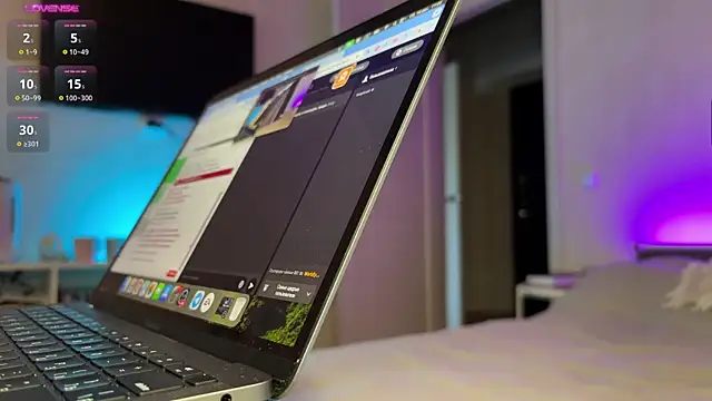 Snapshot of nikitos4you chatting on 12/14/24, 08:23 nikitos4you online show from 12/14/24, 08:23