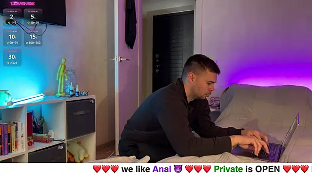 Snapshot of nikitos4you chatting on 03/22/25, 07:47 nikitos4you online show from 03/22/25, 07:47