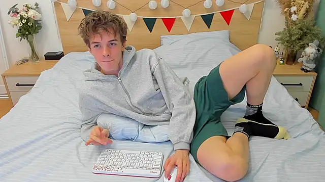 Fandi 777 online show from 02/09/25, 10:32