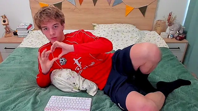 Fandi 777 online show from 09/20/25, 08:15