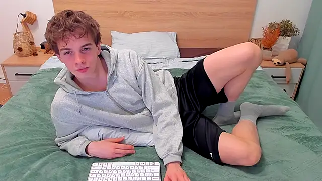 Fandi 777 online show from 11/29/25, 10:51