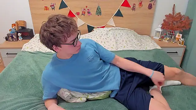 Snapshot of Fandi_777 chatting on 02/02/26, 06:34 Fandi 777 online show from 02/02/26, 06:34