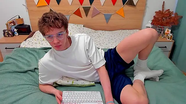 Fandi 777 online show from 02/08/26, 02:09