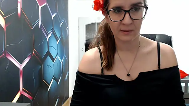 Snapshot of KayaRose chatting on 01/01/25, 04:07 KayaRose online show from 01/01/25, 04:07