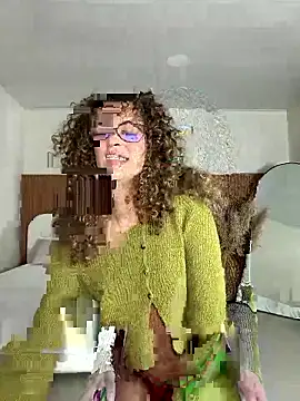 Snapshot of Lianh_Benett chatting on 02/21/26, 12:17 Lianh Benett online show from 02/21/26, 12:17