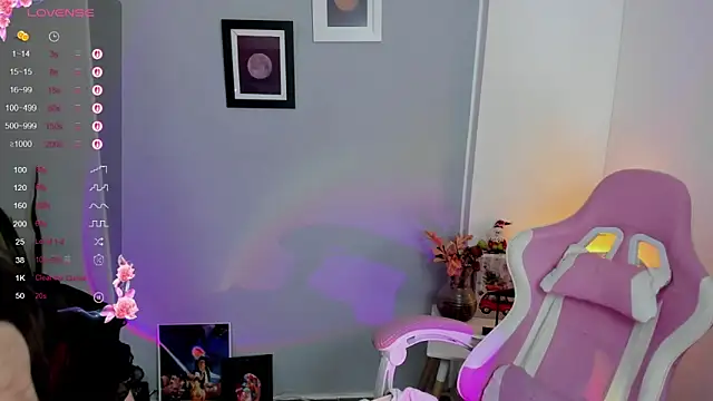 Snapshot of Tamara_m_ chatting on 12/03/25, 05:22 Tamara m online show from 12/03/25, 05:22