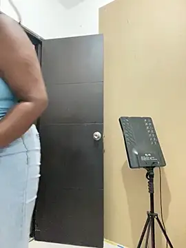 emilyrojas online show from 06/18/26, 12:42