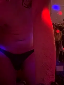 Snapshot of sexyundies808 chatting on 09/20/25, 03:24 sexyundies808 online show from 09/20/25, 03:24