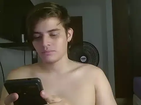 Snapshot of BadBunny_69 chatting on 02/20/26, 08:20 BadBunny 69 online show from 02/20/26, 08:20