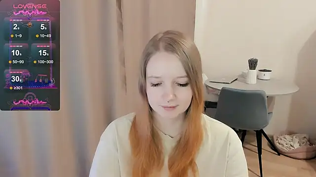 Snapshot of Alyaley chatting on 02/16/25, 12:43 Alyaley online show from 02/16/25, 12:43