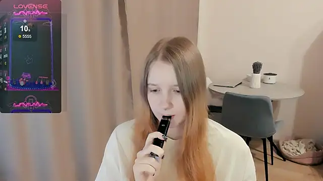 Snapshot of Alyaley chatting on 03/08/25, 02:40 Alyaley online show from 03/08/25, 02:40