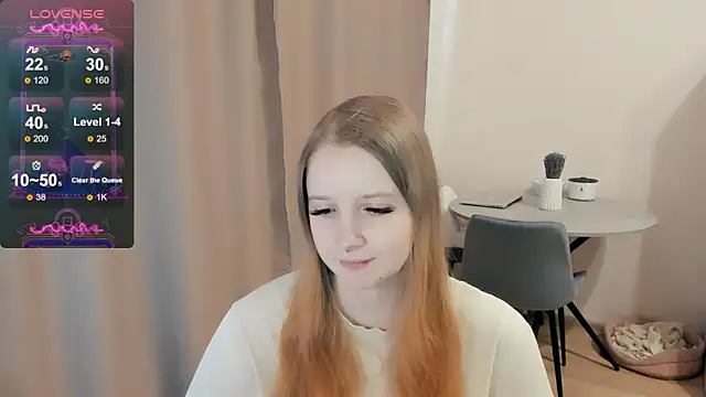 Snapshot of Alyaley chatting on 03/22/25, 10:17 Alyaley online show from 03/22/25, 10:17