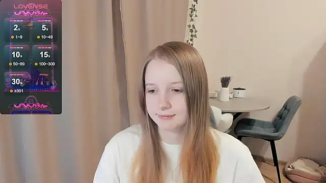 Snapshot of Alyaley chatting on 09/15/25, 07:47 Alyaley online show from 09/15/25, 07:47