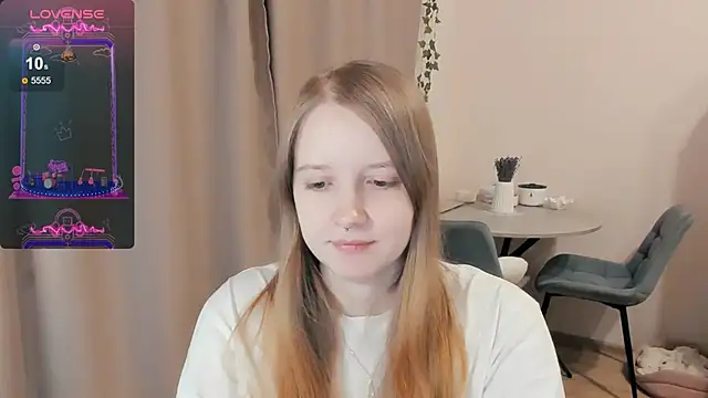 Snapshot of Alyaley chatting on 09/27/25, 05:07 Alyaley online show from 09/27/25, 05:07