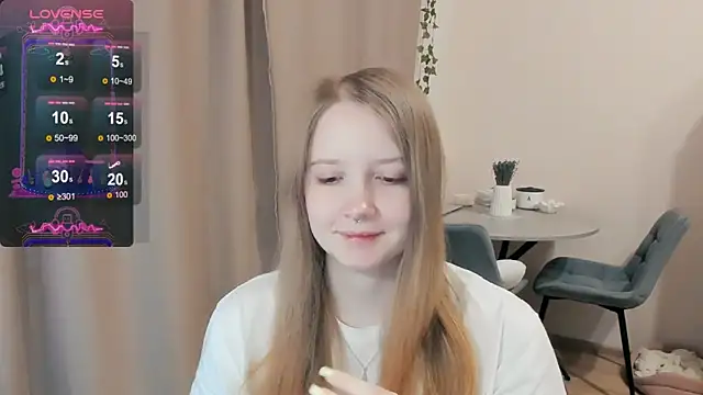 Snapshot of Alyaley chatting on 09/29/25, 12:38 Alyaley online show from 09/29/25, 12:38