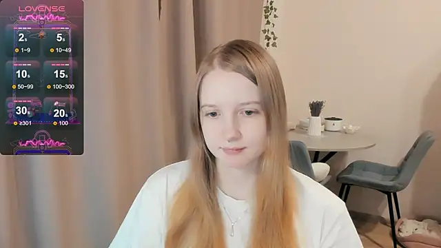 Snapshot of Alyaley chatting on 09/30/25, 06:13 Alyaley online show from 09/30/25, 06:13